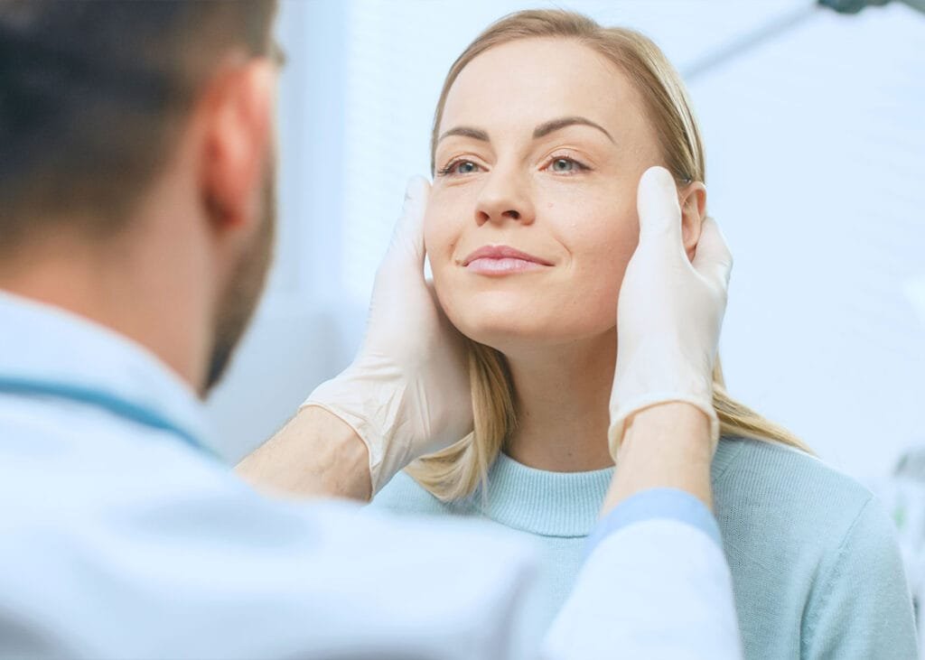 Hautanalyse und Behandlungen​. botox filler