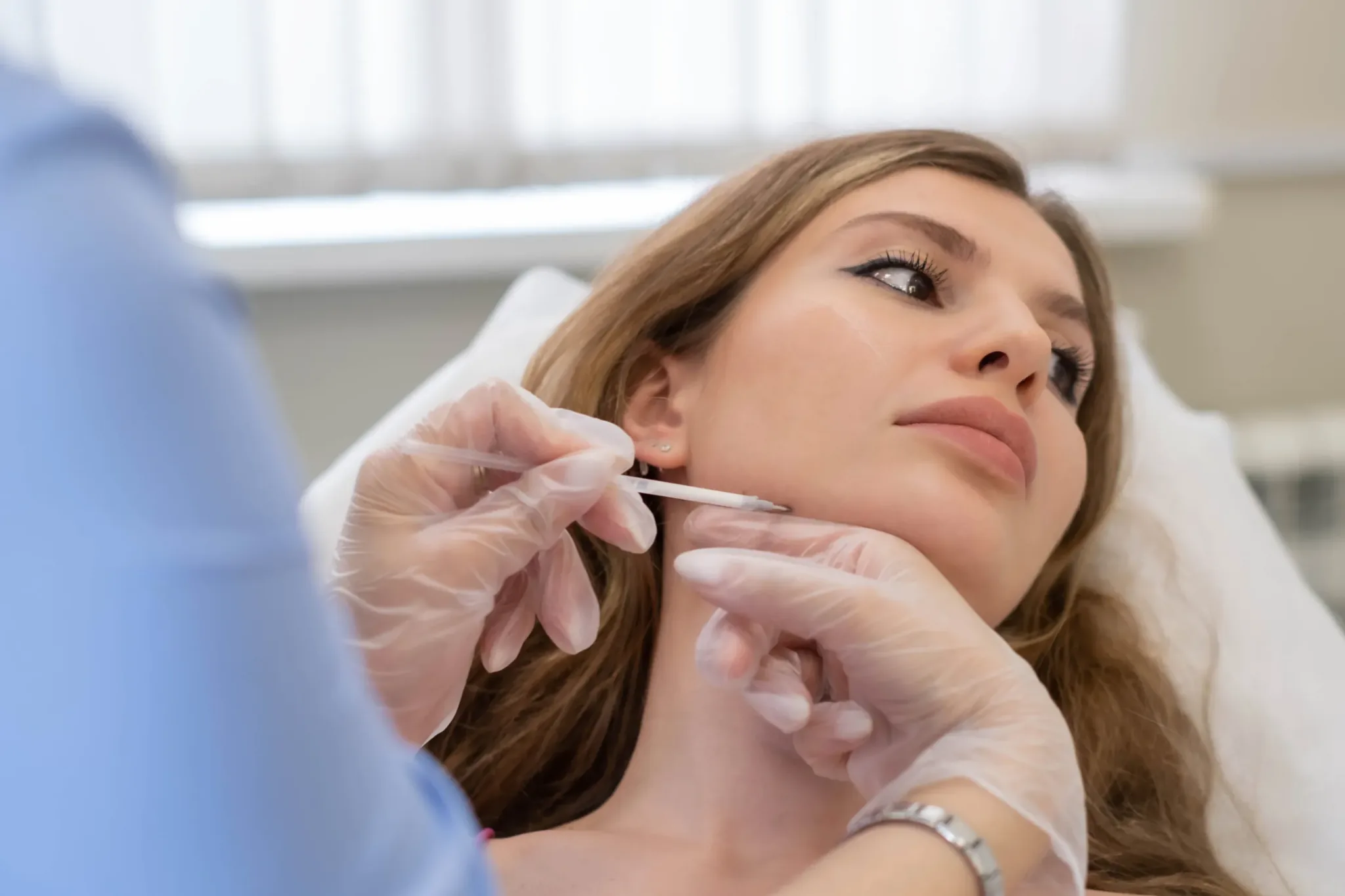 Masseter-Botox in Berlin: gegen Zähneknirschen und für eine schmalere Kieferlinie 3 Botox am Kaumuskel in Berlin