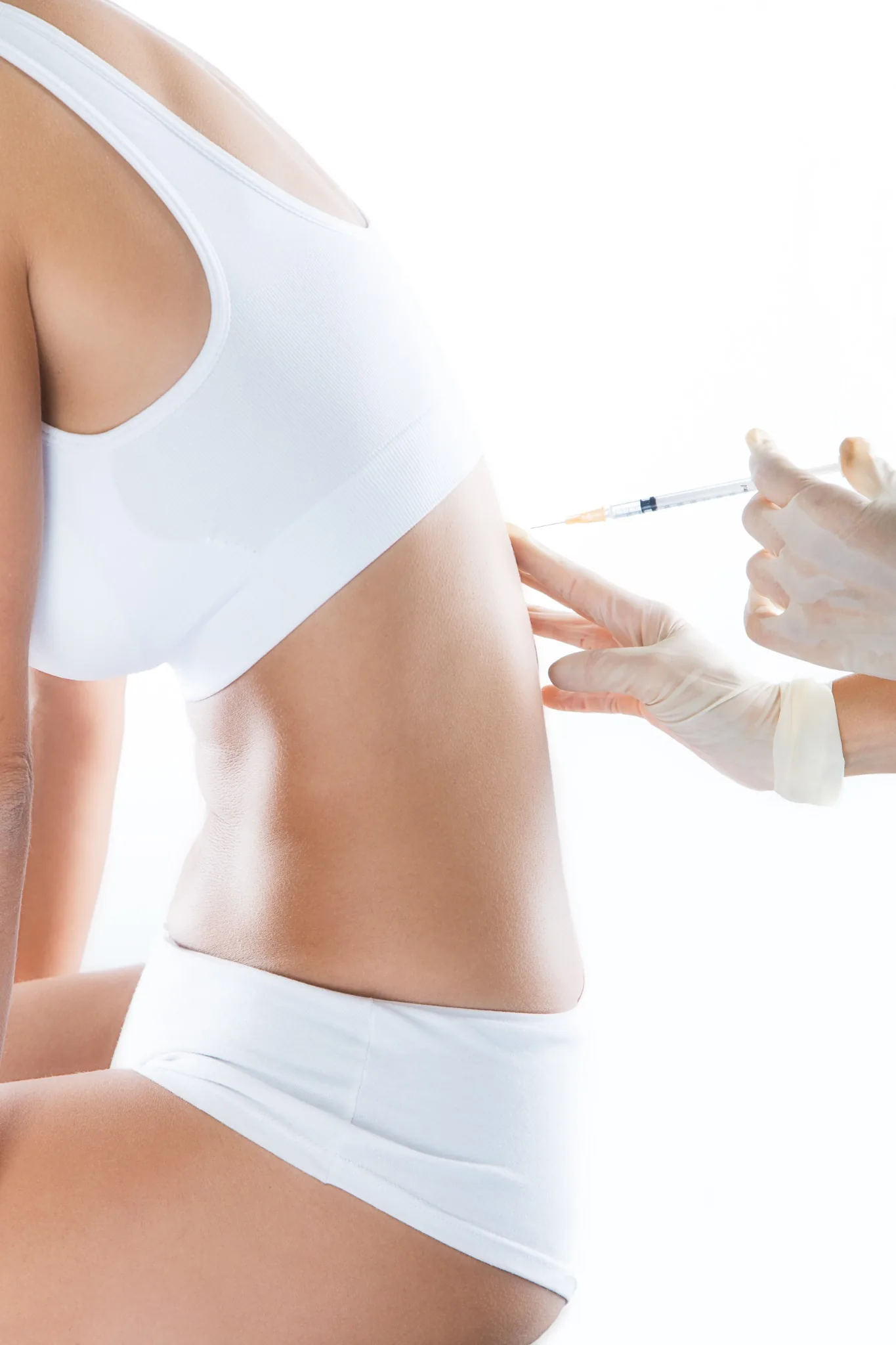 Lipolyse-Behandlung eines kleinen Fettdepots bei Ku'damm Aesthetic Berlin
